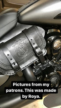 Load image into Gallery viewer, Heat Shield - Custom Art, double Pouch, fits Indian Chief, Chieftain, Springfield and Roadmaster