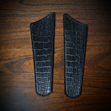 Load image into Gallery viewer, Leather Saddlebag Emblem/Protection, Alligator Print