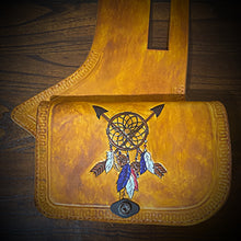 Load image into Gallery viewer, Heat Shield - Dream Catcher &amp; Cross Arrows, Tan, Double Pouch, Fits Indian Chief, Chieftain, Springfield, Vintage and Roadmaster