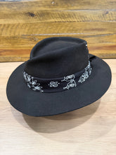 Load image into Gallery viewer, The Gangster Revenant Fedora, Black