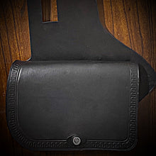 Load image into Gallery viewer, Heat Shield - Black, Double Pouch, Fits Indian Chief, Chieftain, Springfield and Roadmaster