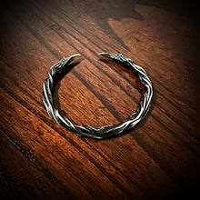 Load image into Gallery viewer, Raven Head Viking Bracelet Twisted Metal, Gun Metal