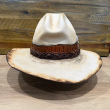 Load image into Gallery viewer, Alligator Hunter Hat