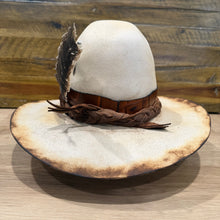 Load image into Gallery viewer, Alligator Hunter Hat