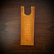 Load image into Gallery viewer, Tank Bib - Fits Indian Roadmaster, Chieftain, &amp; Springfield - Alligator Print Over Indian Tan Leather