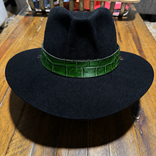 Load image into Gallery viewer, Hat Band, Alligator Print, Green