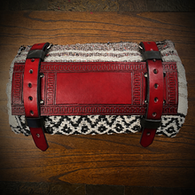 Load image into Gallery viewer, Bedroll for Motorcycles - No Art, Red