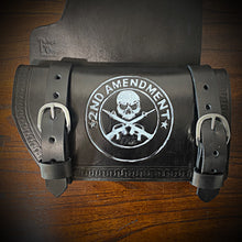 Load image into Gallery viewer, Heat shield for Harley Davidson, Two Pouches - Custom Art, Black