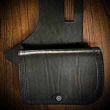 Load image into Gallery viewer, Heat Shield - Black, Double Pouch, Fits Indian Chief, Chieftain, Springfield and Roadmaster