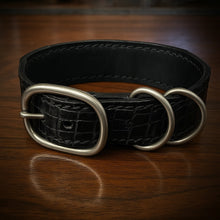 Load image into Gallery viewer, Dog Collar with Black Alligator Print
