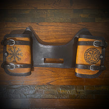 Load image into Gallery viewer, Heat Shield - Custom Art, double Pouch, fits Indian Chief, Chieftain, Springfield and Roadmaster 2 Tone Leather