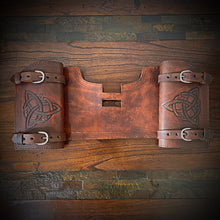 Load image into Gallery viewer, Heat shield for Harley Davidson, Two Pouches - Custom Art, Brown