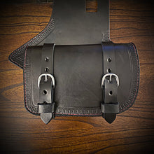 Load image into Gallery viewer, Heat Shield - Black, Double Pouch, Fits Indian Chief, Chieftain, Springfield and Roadmaster