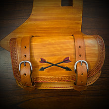 Load image into Gallery viewer, Heat Shield - Custom Art, double Pouch, fits Indian Chief, Chieftain, Springfield and Roadmaster