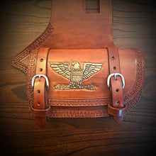 Load image into Gallery viewer, Heat Shield - Custom Art, double Pouch, fits Indian Chief, Chieftain, Springfield and Roadmaster